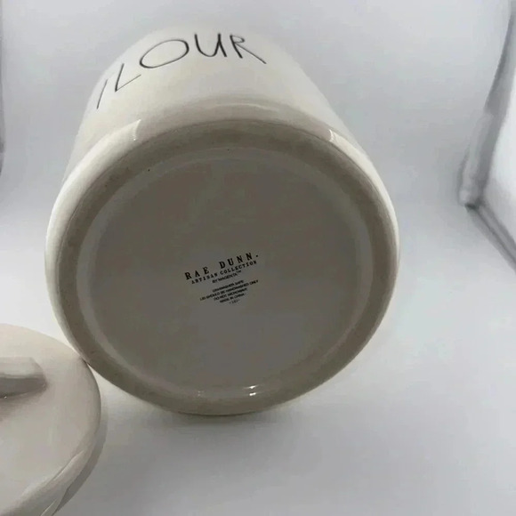 Rae Dunn Artisan Collection Ceramic Jar Food Container Jar with Lid ‘FLOUR’ - Picture 12 of 15
